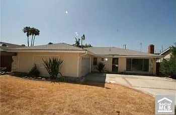 5be2333580862a02e58e535c8fa8cbf0-cc_ft_1536