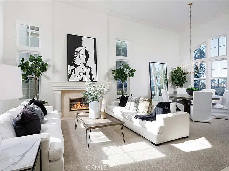 823342a5e38e4b1b8fcc327dbddf0e23-cc_ft_768