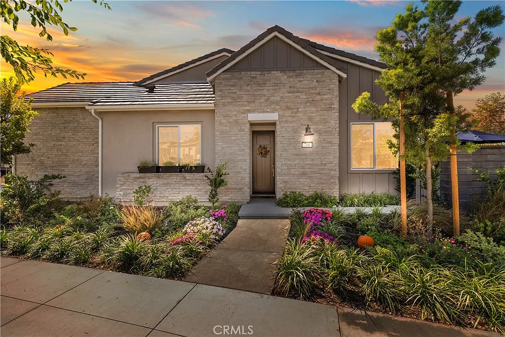 d886b371374b26e8ea3e8567fbfba4bf-cc_ft_1536