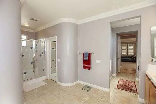 fe79e8575667edd358e9de74dbb7d9f2-cc_ft_768